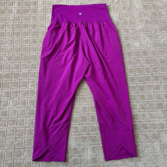 Lululemon Tranquil Crop Pull On Pants Size 8 Fuchsia Pink Athleisure High Rise - Picture 5 of 10